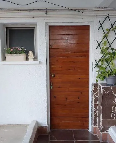 Lejlighed With Oleg C17