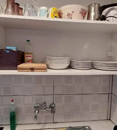 With Oleg C17 Appartement *