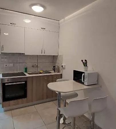 With Oleg C17 Appartement *